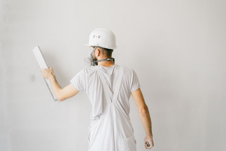 How to Start a Plastering Business in the UK