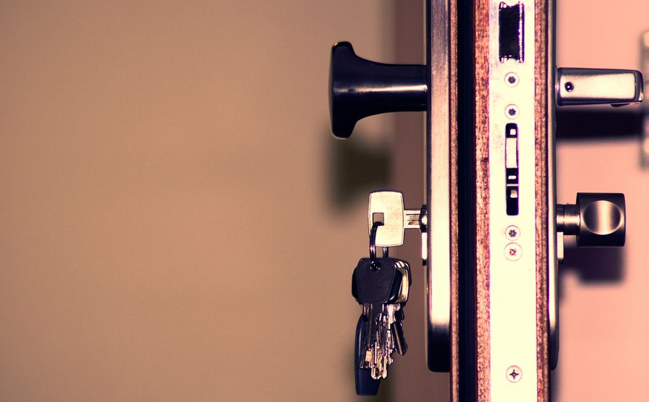 How to start a locksmith business UK